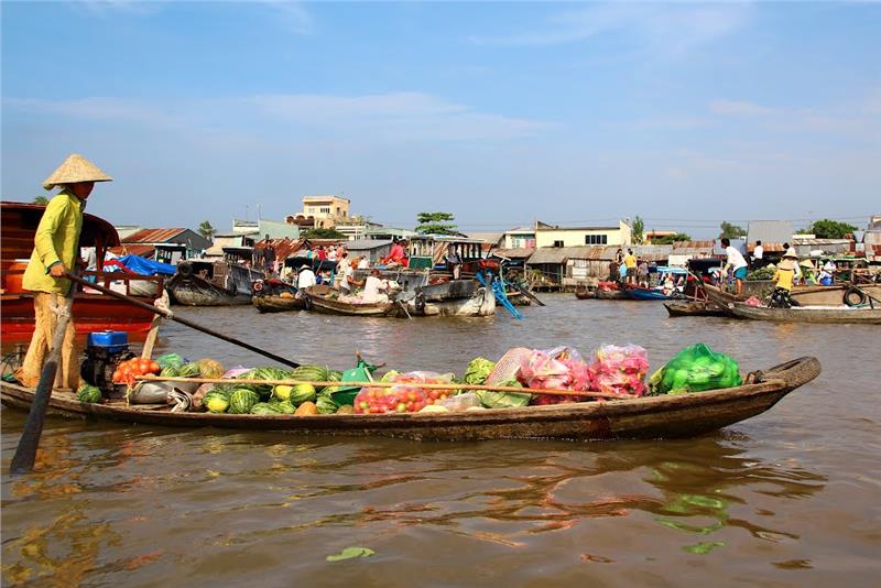 Saigon Motorbike Tour to Angkor Wat, Phnom Penh via Mekong Delta for 7 Days