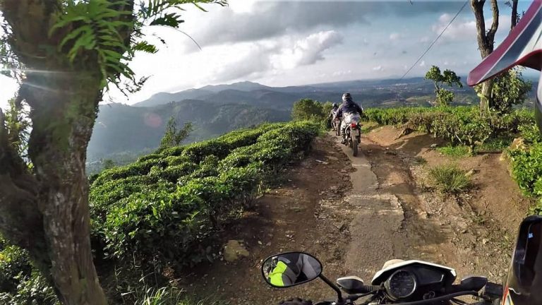 How To Ride A Manual Motorbike - Indochina Motorbike Tours