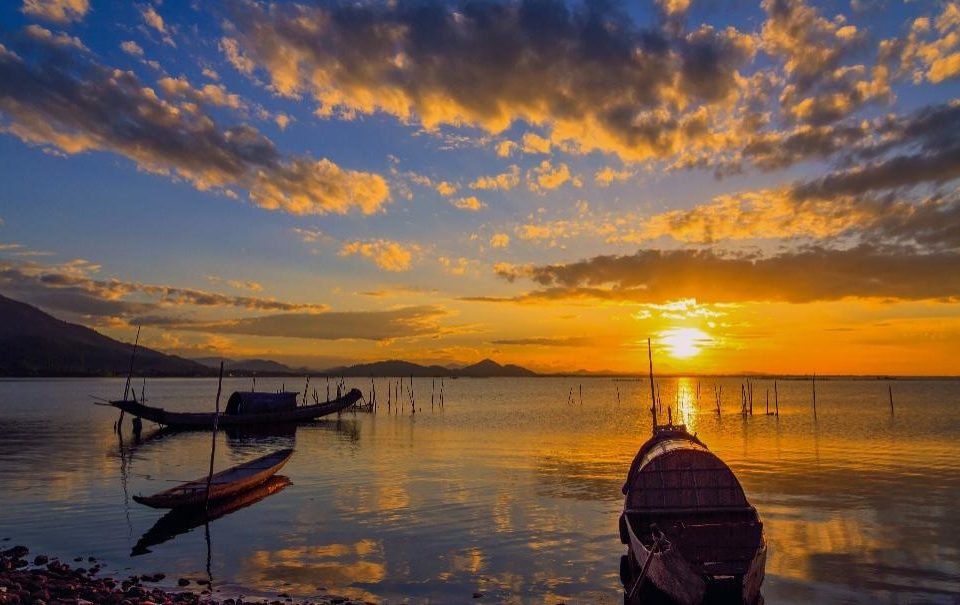 Hue Motorcycle Tours to Tam Giang Lagoon & Phuoc Tinh Ancient Village