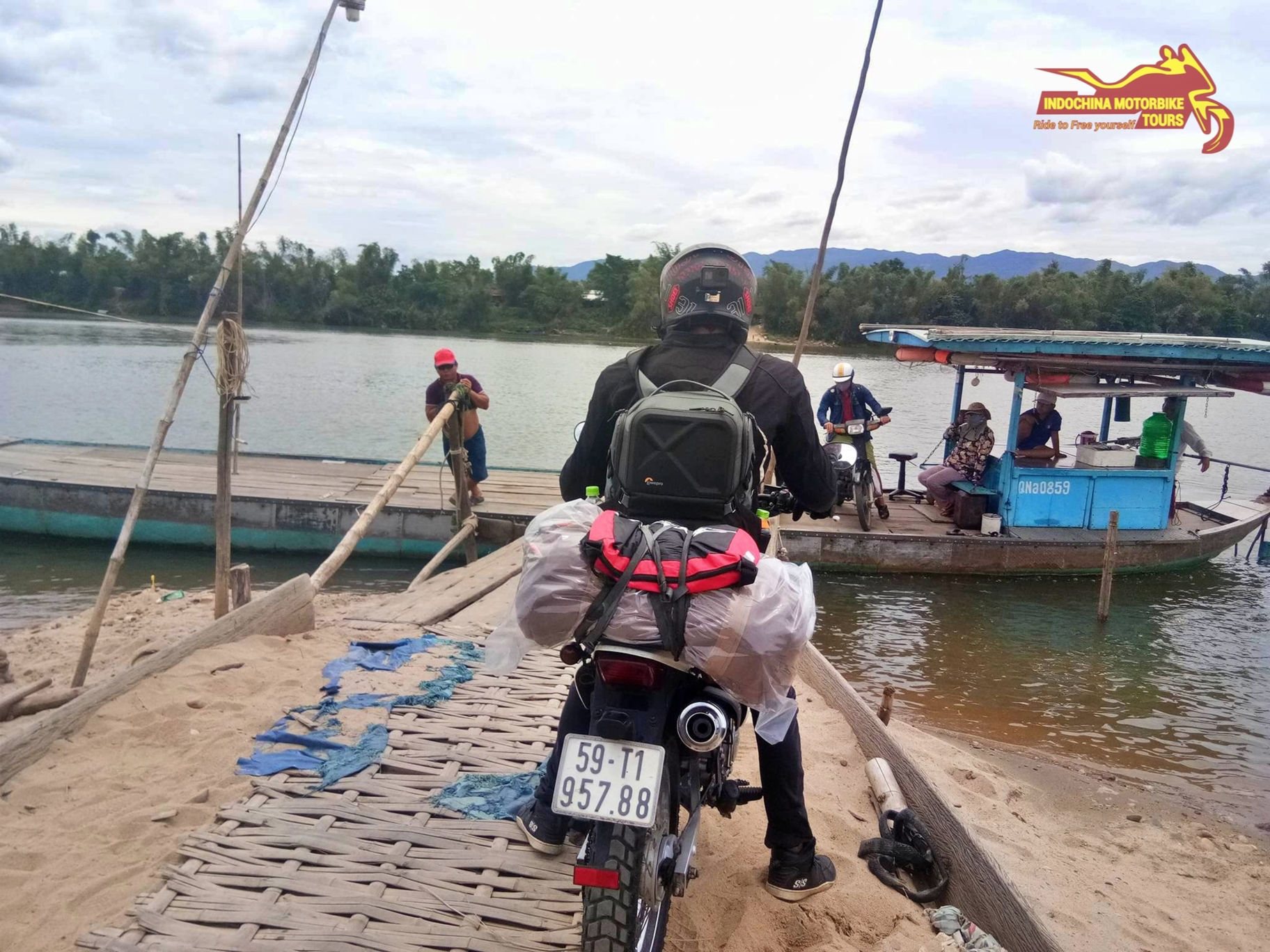 Why Must Do a Vietnam Motorcycle Tour on Ho Chi Minh Trails from Hanoi to Saigon?