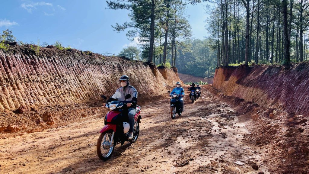 Dalat motorbike tour to central highland vietnam 2 1024x576 - Top 6 Essential Travel Tips for Your Dalat Motorbike Tour