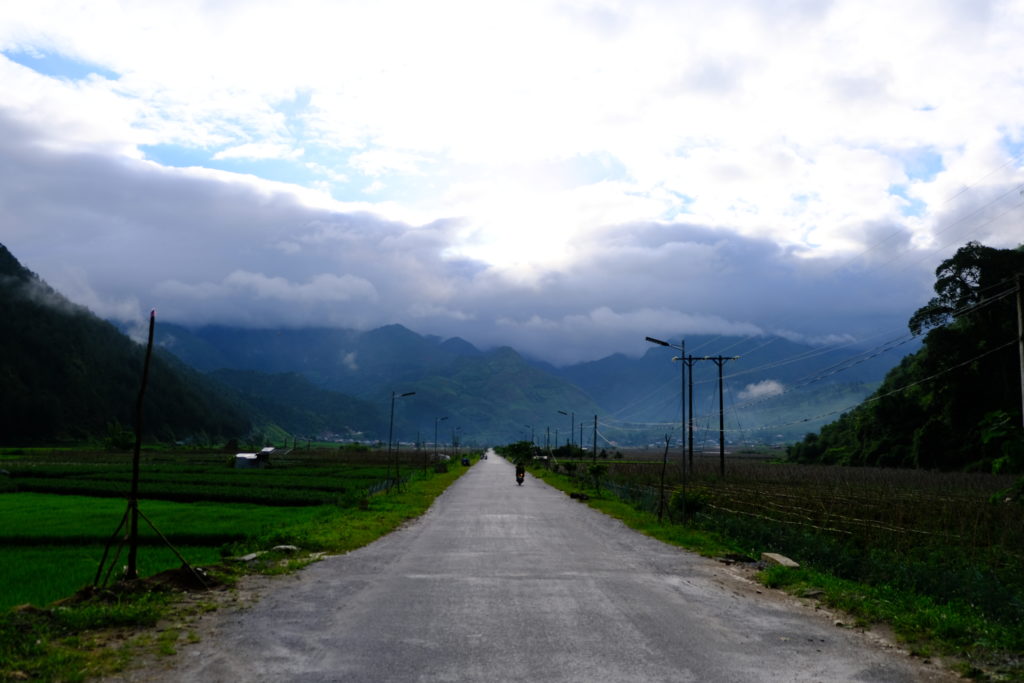 How to Get to Ngoc Chien in Muong La District, Son La Province from Hanoi?