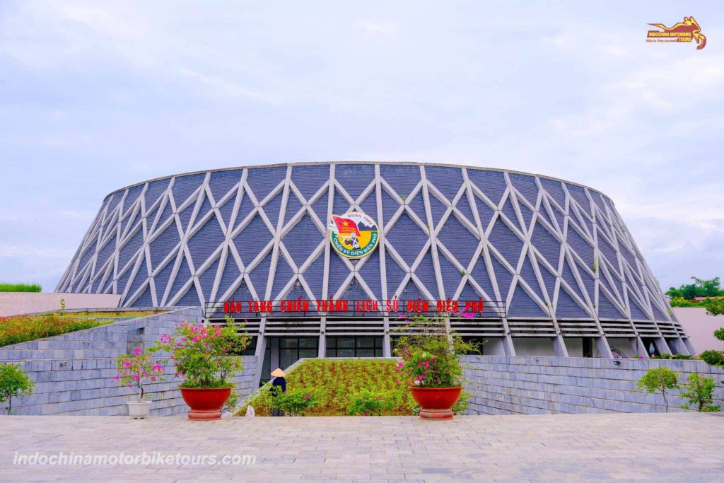 emcompasing-north-vietnam-motorbike-tour-from-west-to-east-14-days