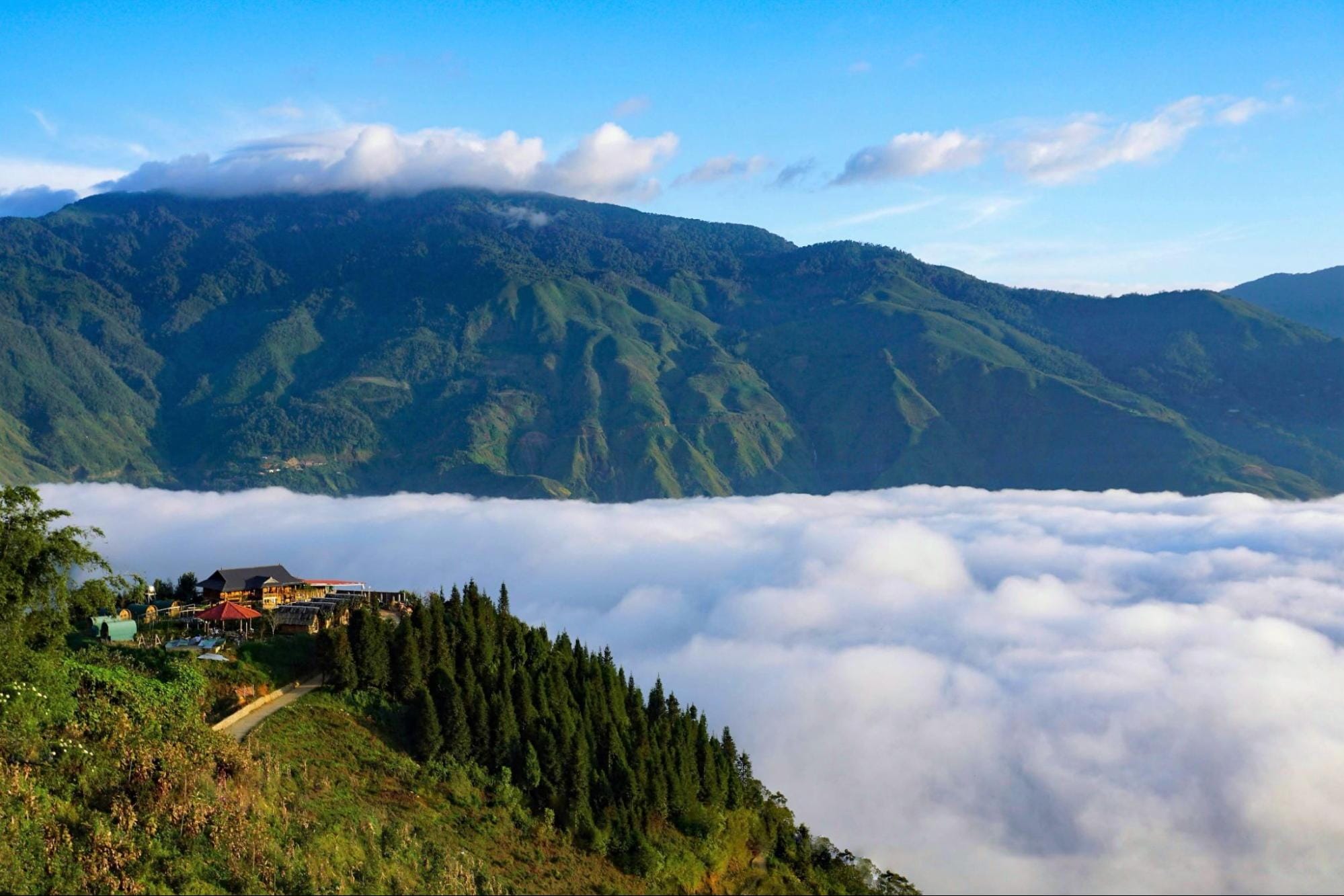 Spectacular Northwest Vietnam Motorbike Adventure from Hanoi to Ta Xua, Mai Chau