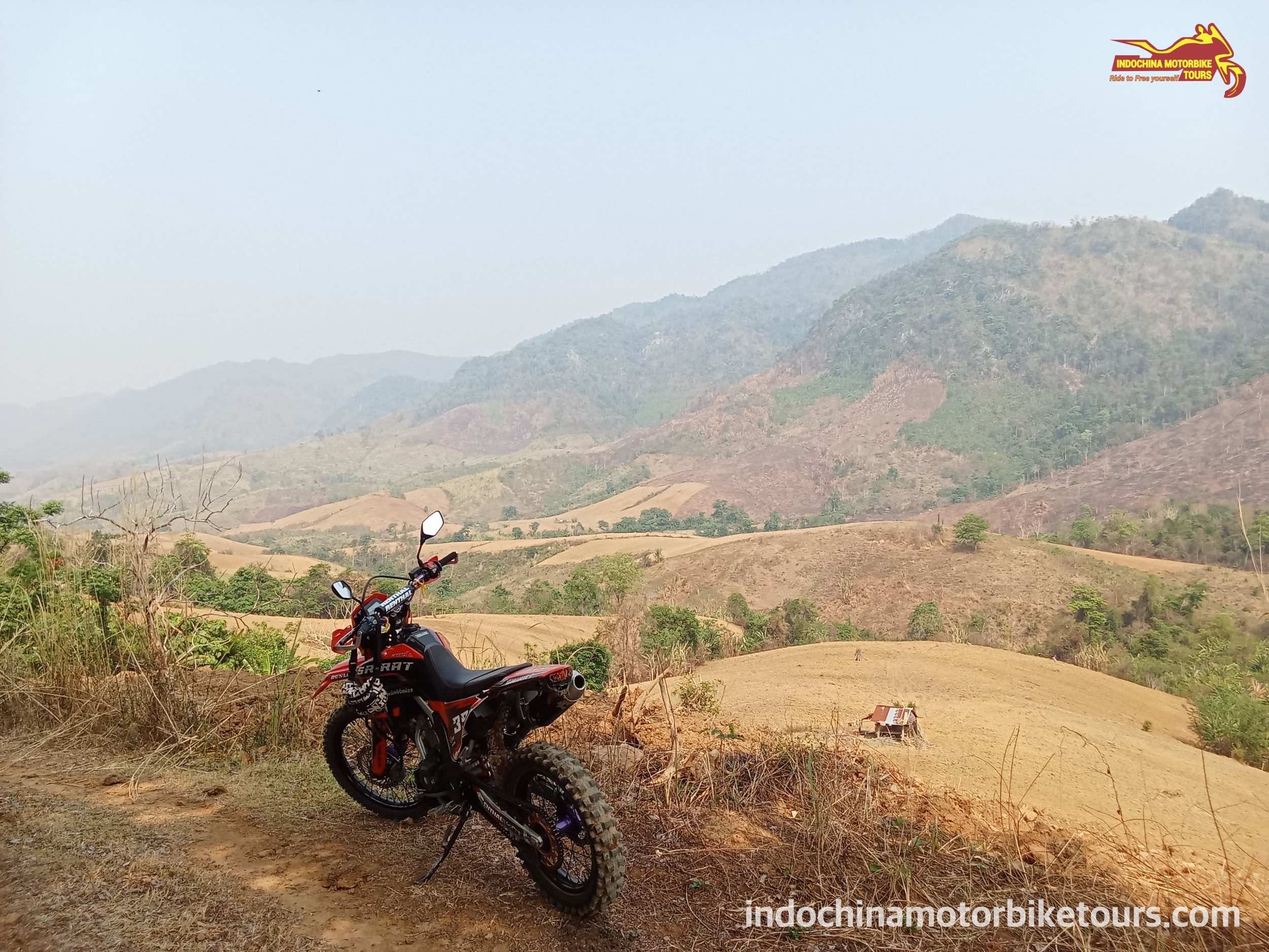 Northern Laos Motorcycle Tour to Xieng Khouang, Viengthong, Sam Nuea, Viengxay