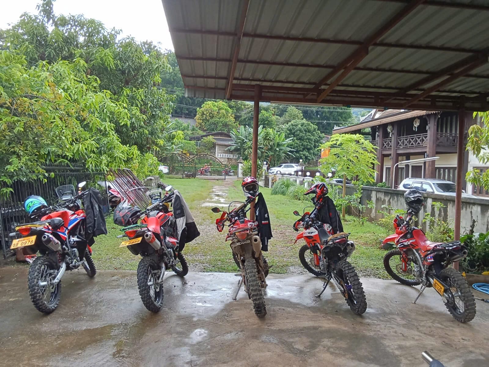 Uncharted Cambodia Dirt Bike Tour from Siem Reap to Koh Ker, Preah Vihear, and Battambang