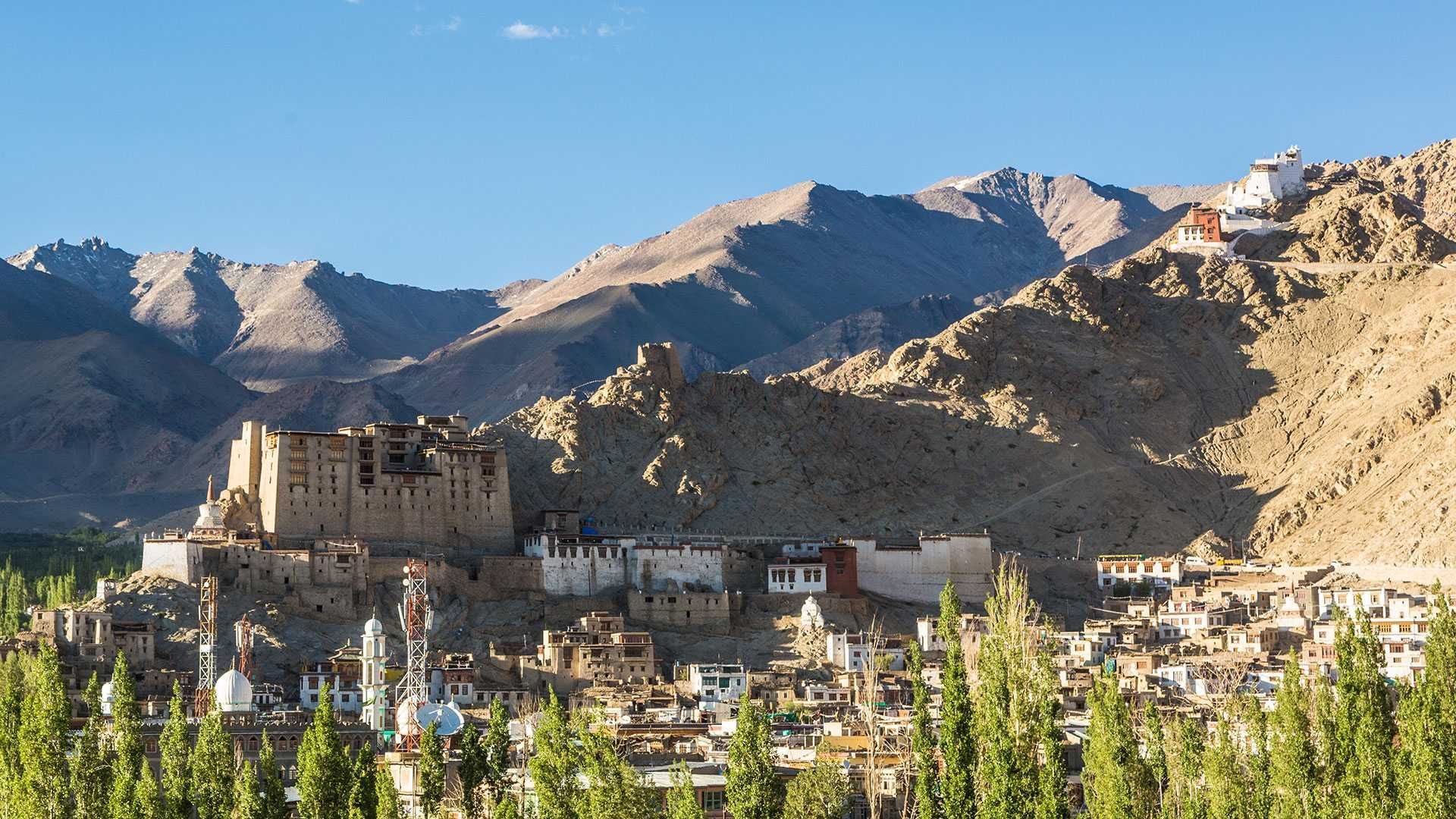 10-DAY LEH ZANSKAR LEH MOTORCYCLE EXPEDITION